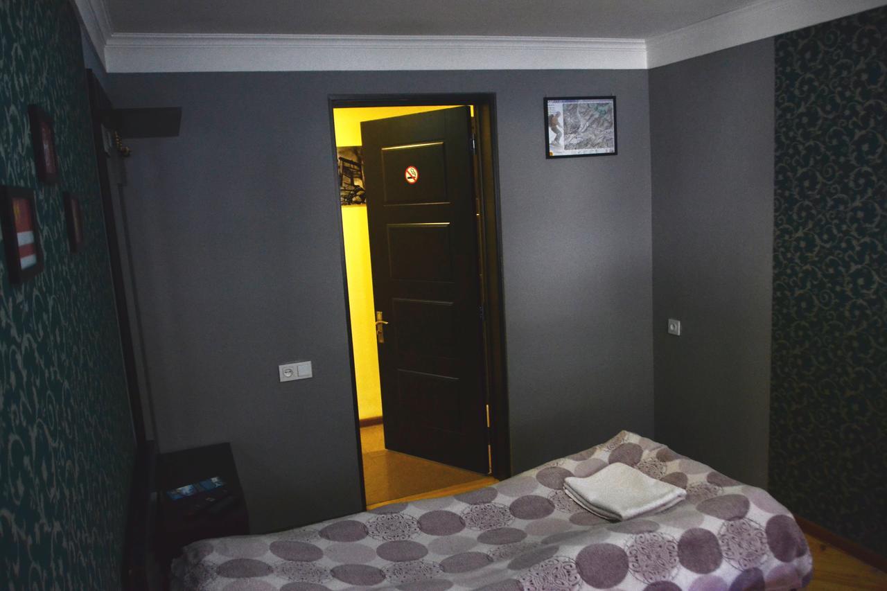 Daeli Hotel Mestia Buitenkant foto