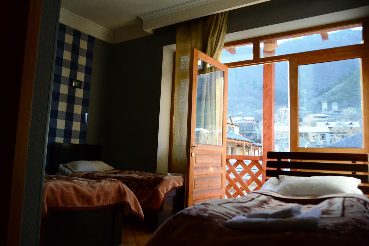 Daeli Hotel Mestia Buitenkant foto