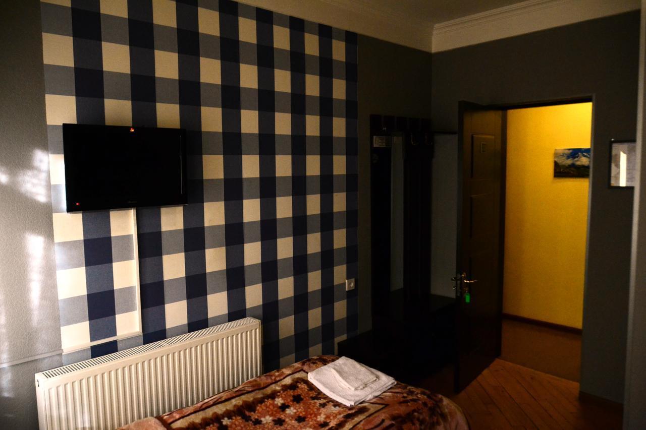 Daeli Hotel Mestia Buitenkant foto