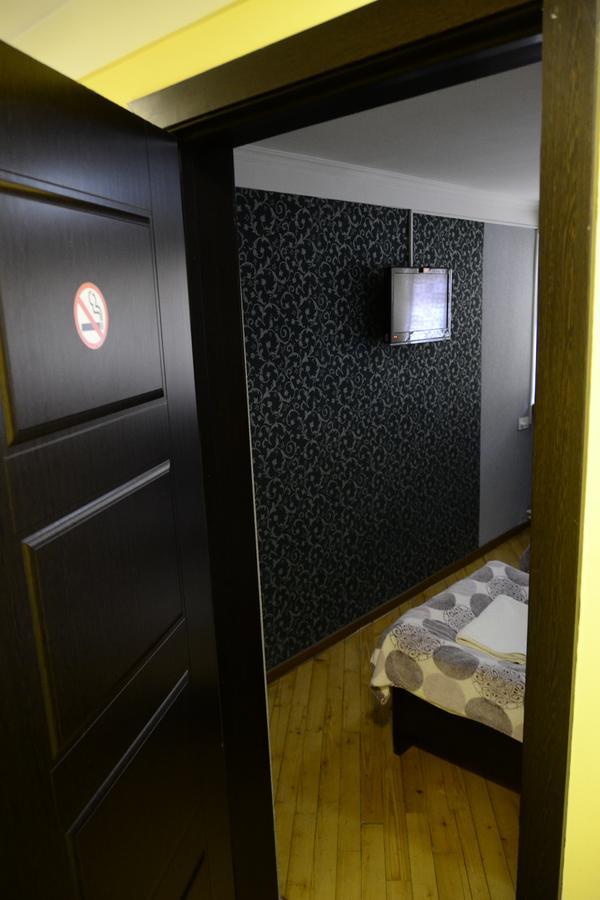 Daeli Hotel Mestia Buitenkant foto