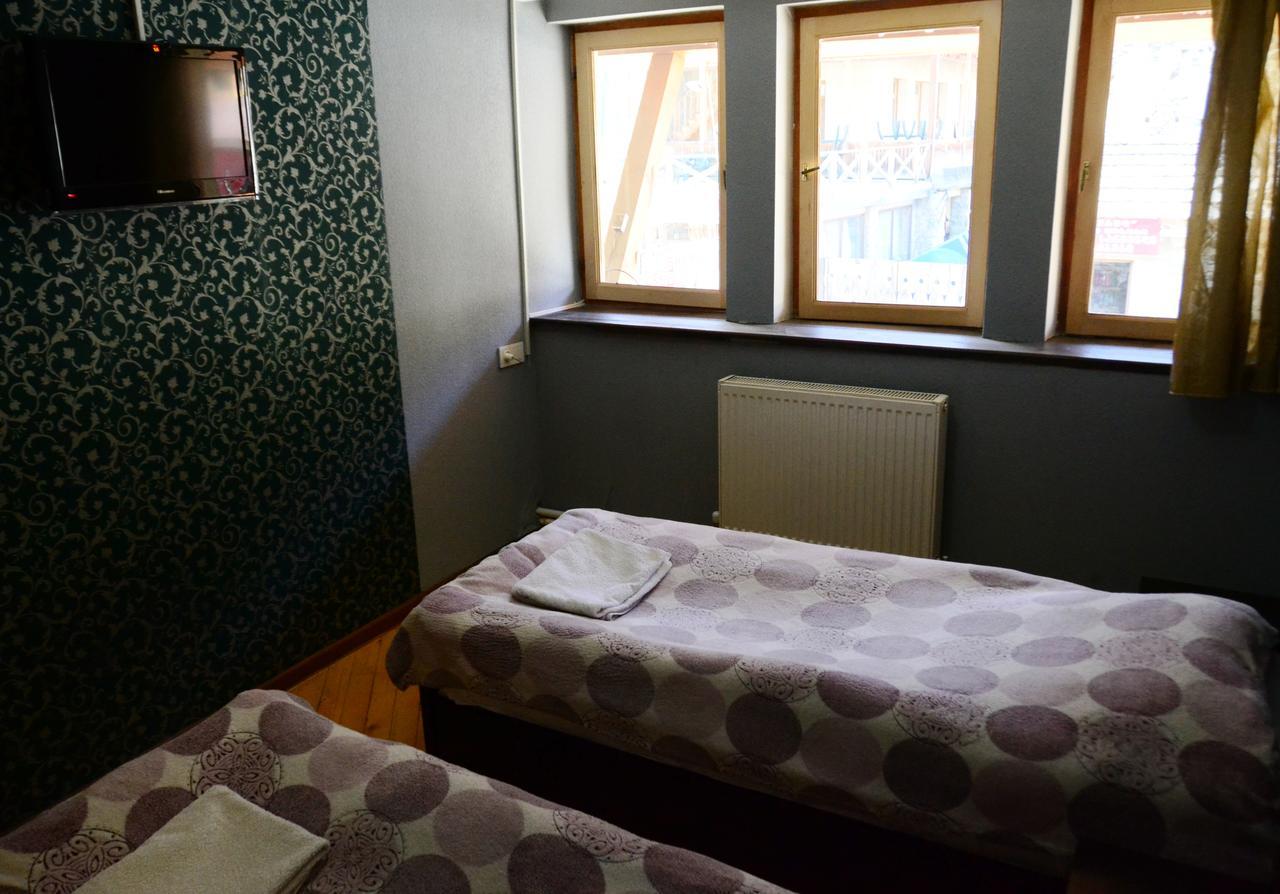 Daeli Hotel Mestia Buitenkant foto
